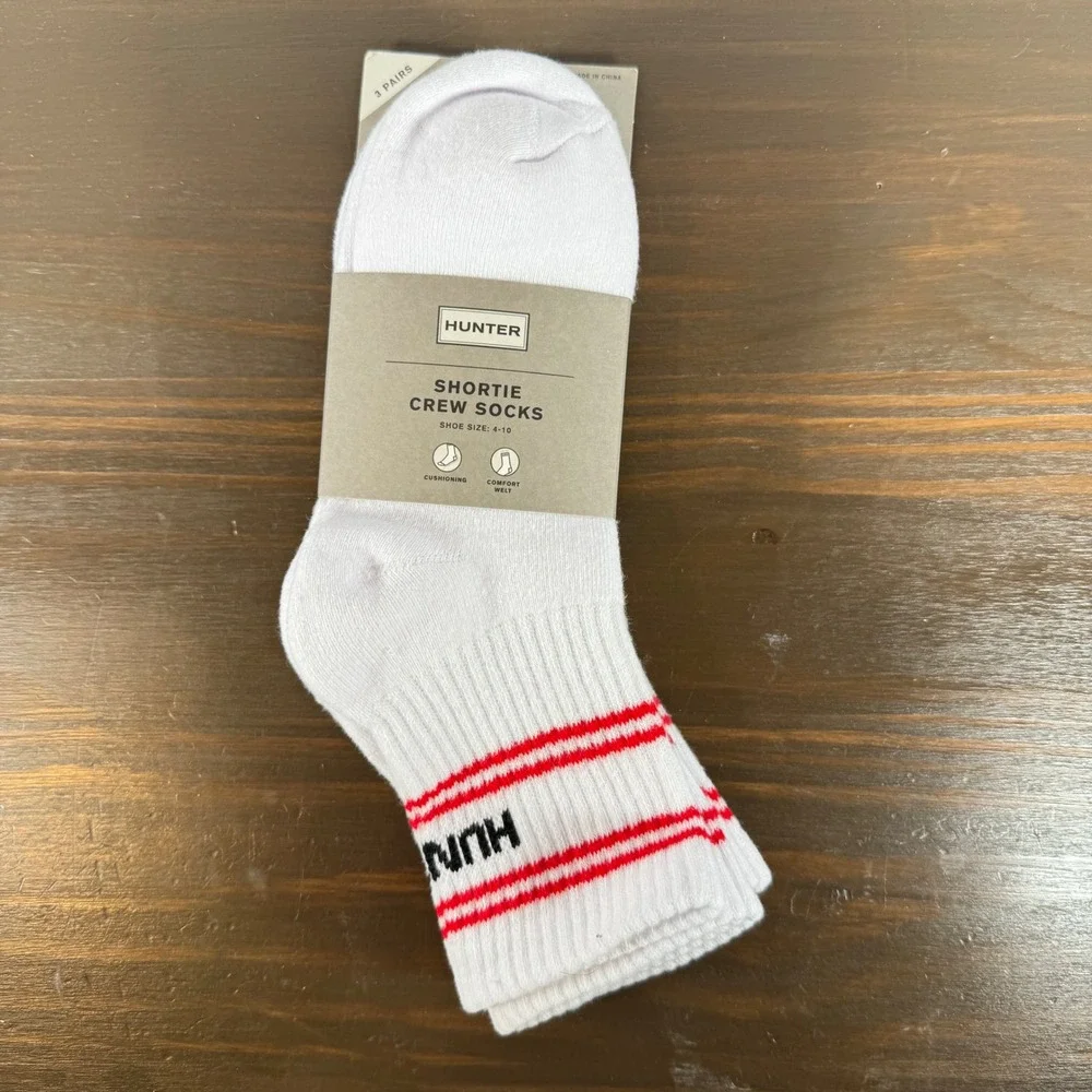 Hunter Shortie Crew Socks Women Shoe Size 4-10 White Red Stripe 3 Pairs New